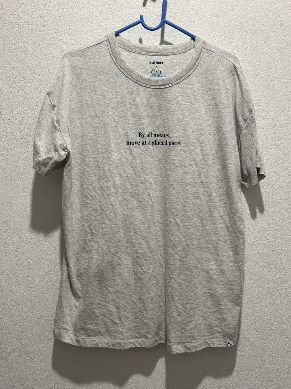 Old Navy x Devil Wears Prada tshirt size M